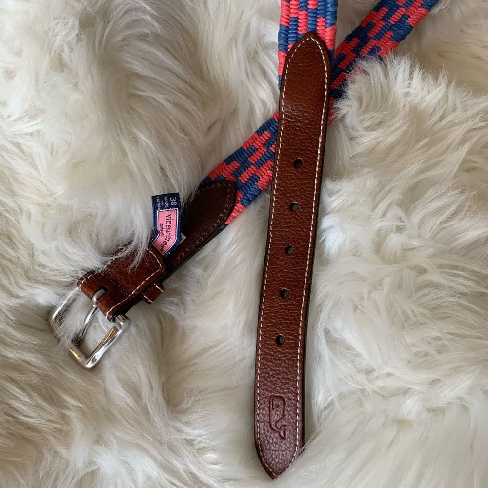 Vineyard vines men’s  belt - Picture 2 of 5